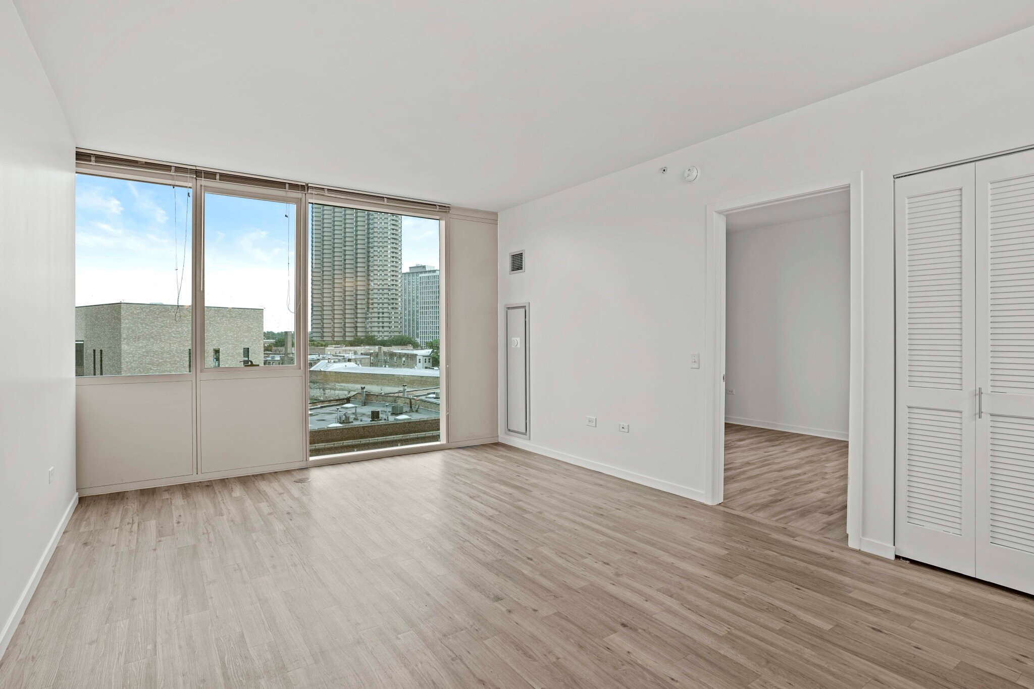 Chicago Condo: 3752 N Halsted St