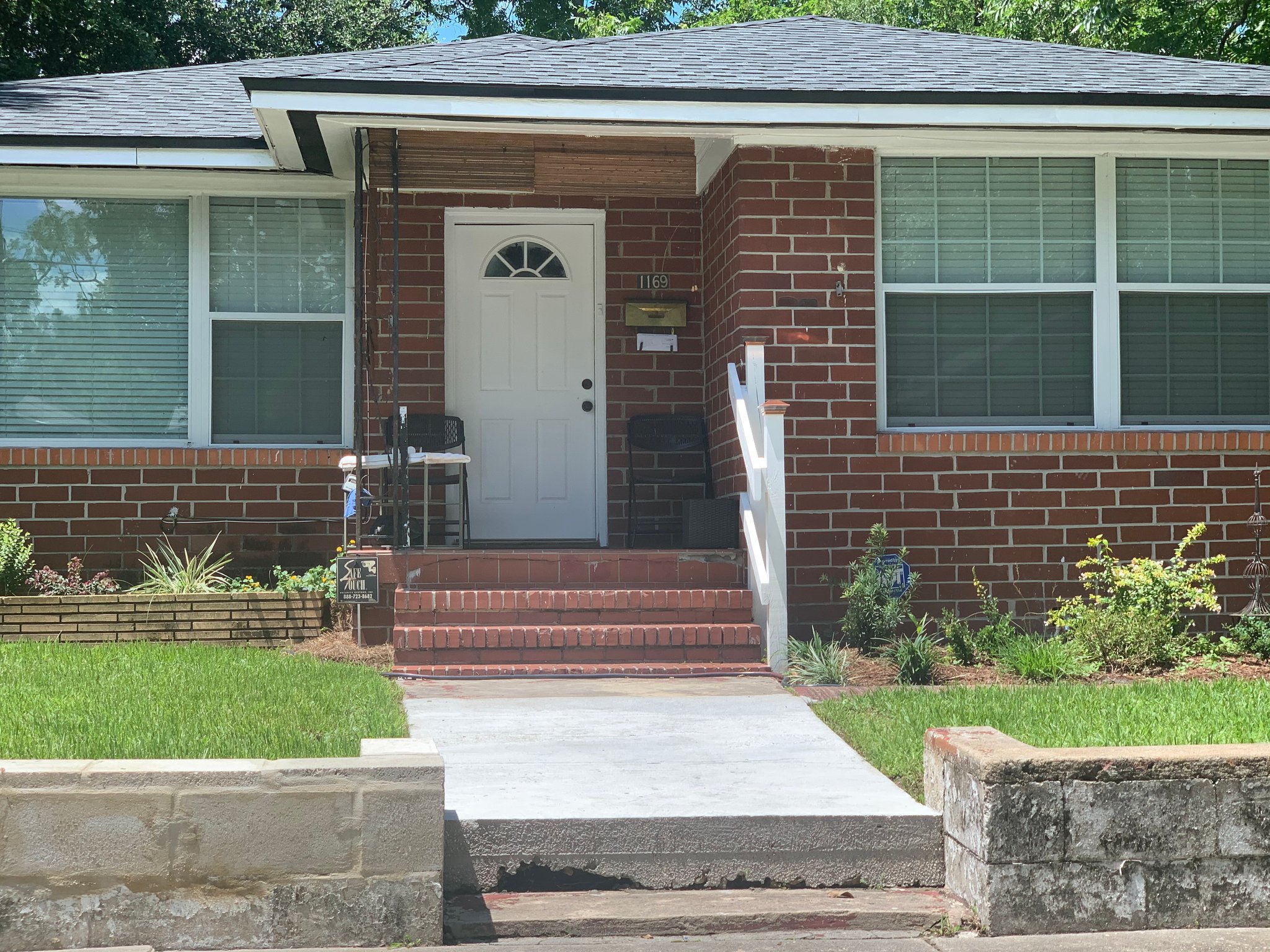 Jacksonville House: 1169 W 28th street