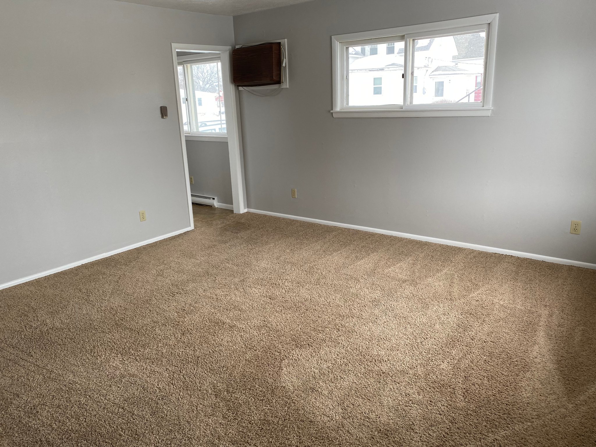 Valley City Apartment: 815 4th St SW