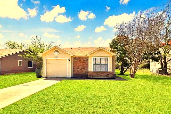 Killeen House: 2604 Woodlands Drive