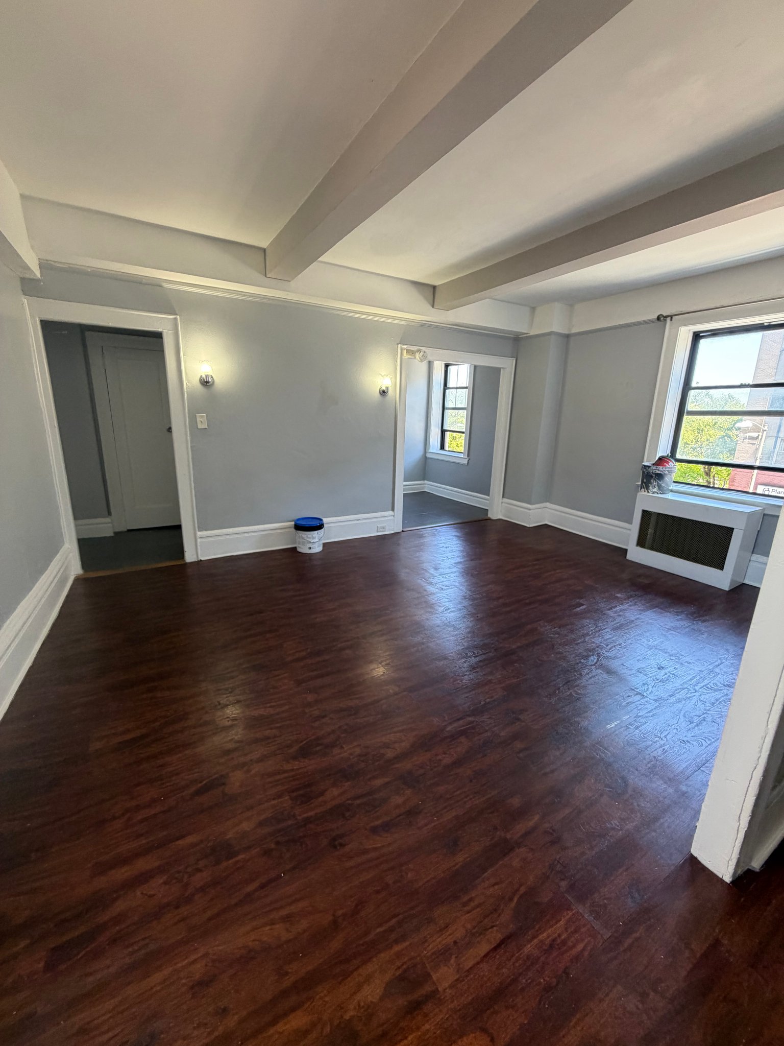 East Orange Apartment: 25 N Harrison St