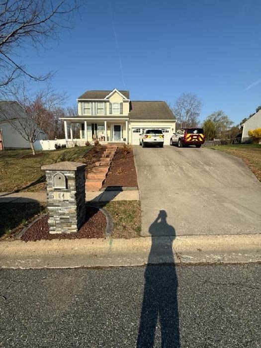 Perryville House: 64 River View Dr