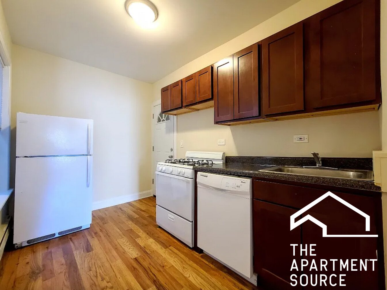 Chicago Apartment: 2846 North Orchard St.