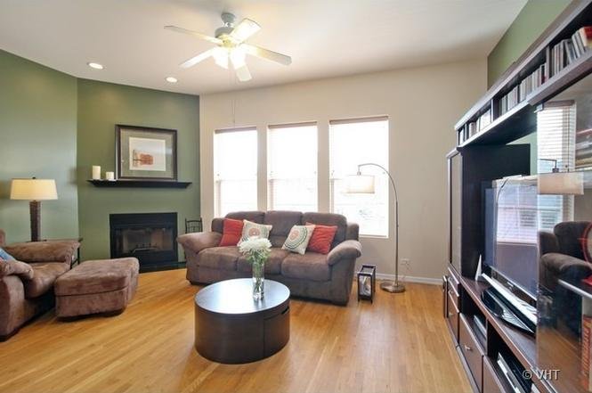 Forest Park Townhome: 7307 Franklin St