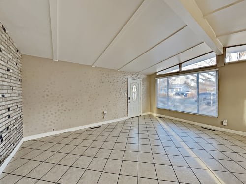Denver House: 192 Campo St