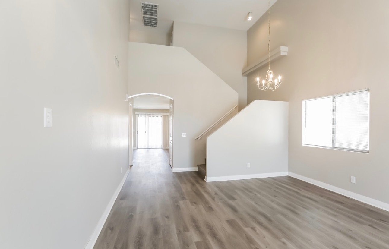 Phoenix House: 3134 W Wayland Dr
