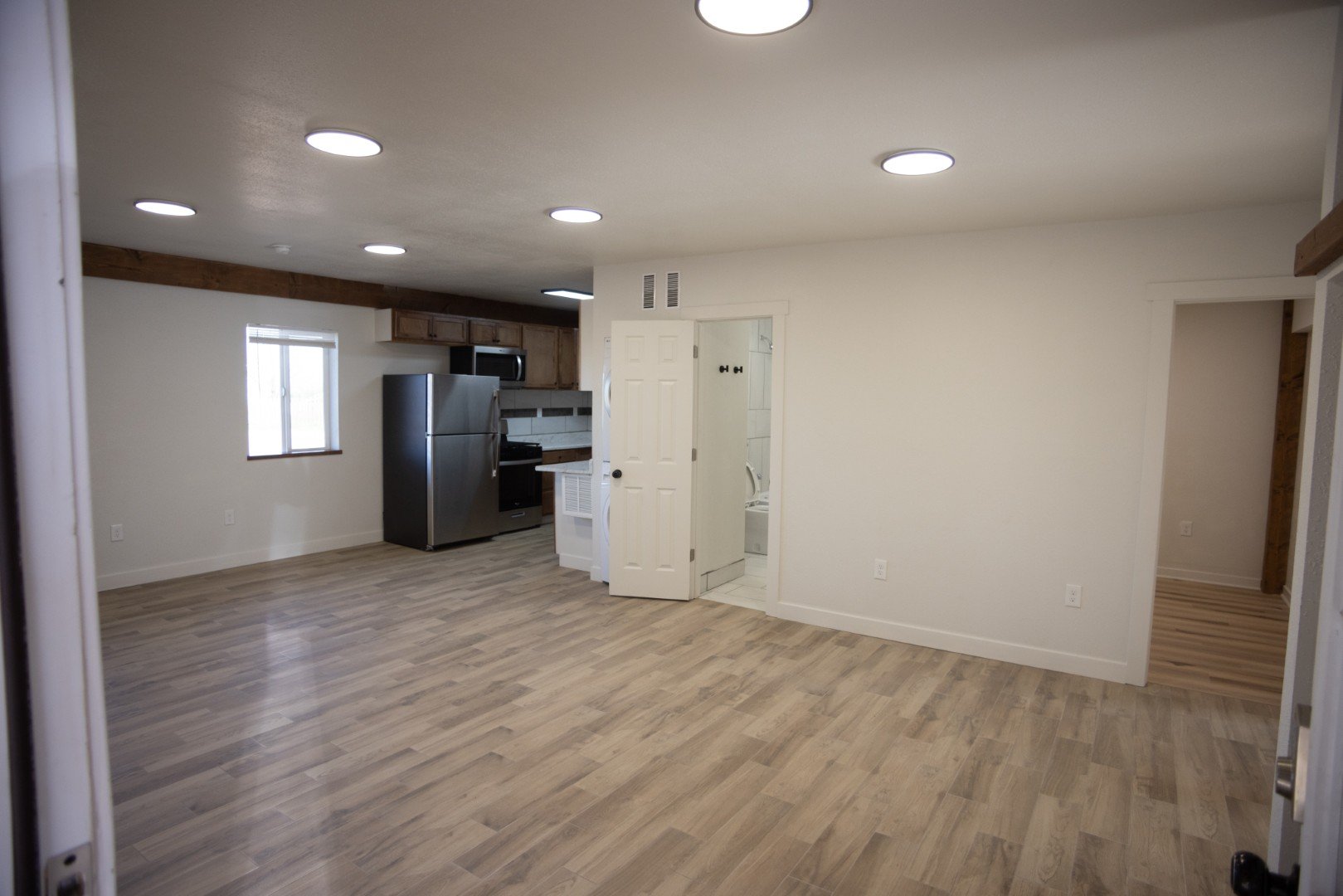 Laramie House: 5855 South View Road