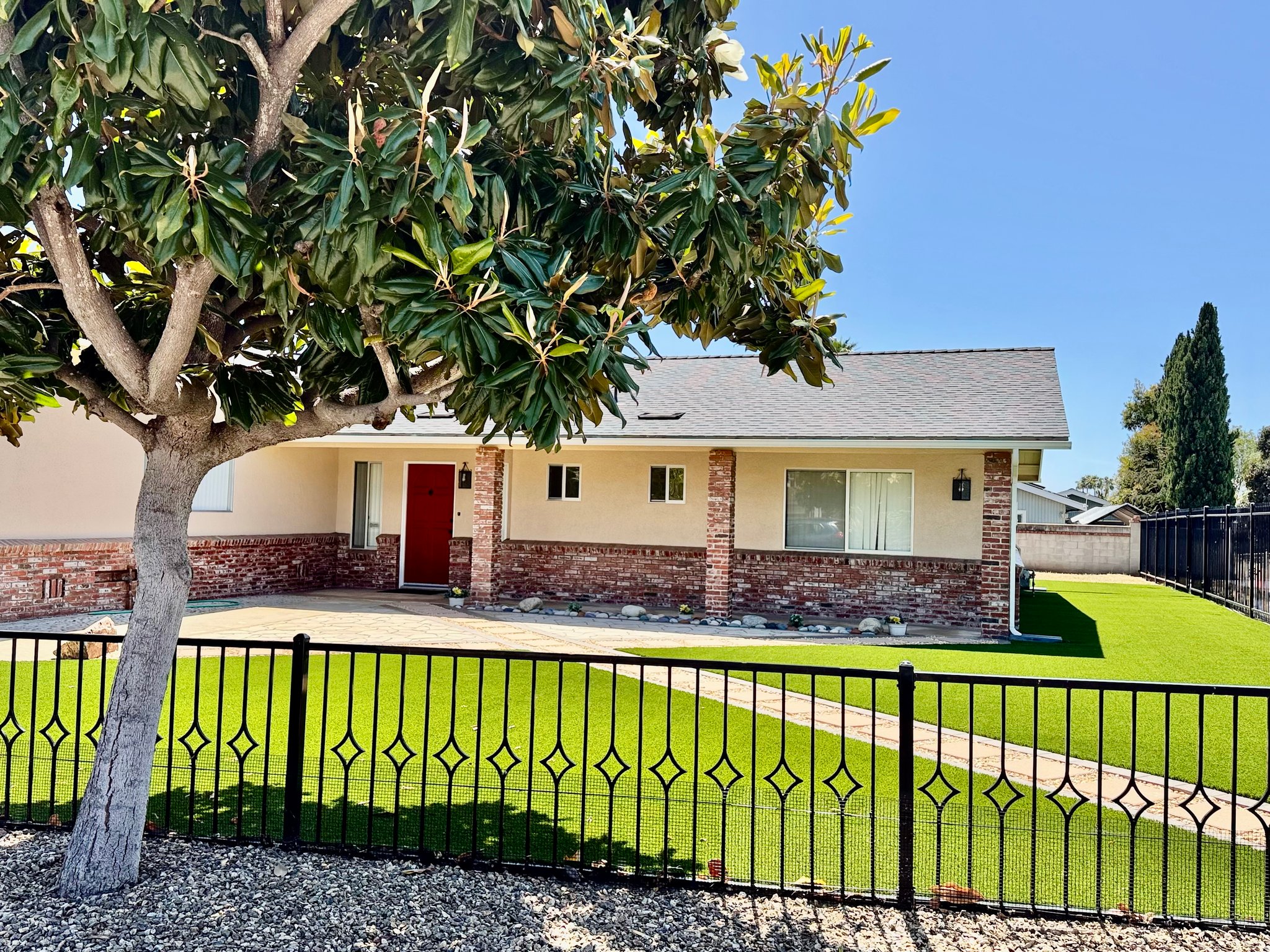 Oceanside House: 1723 Ivy Road