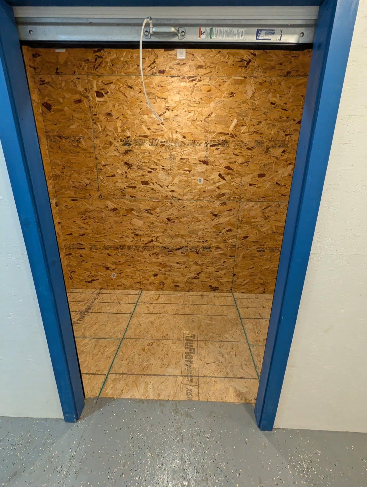Elmwood Other: 105 S Main St