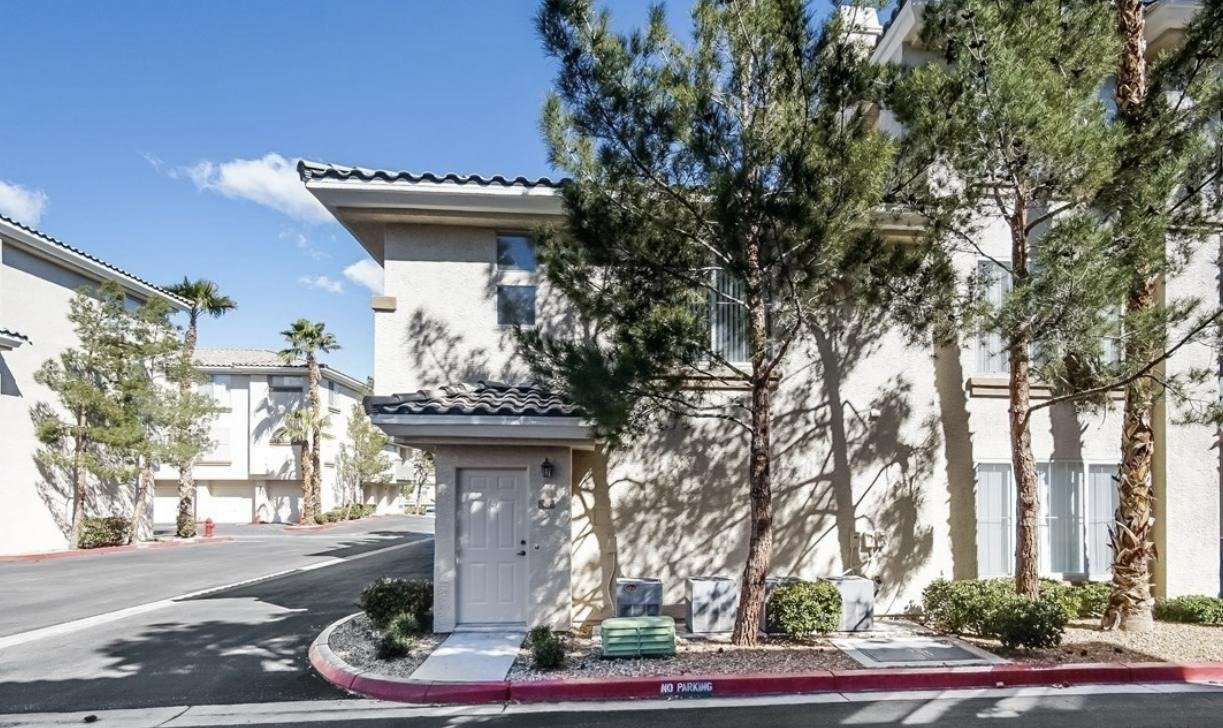 Las Vegas Condo: 7115 South Durango Dr.