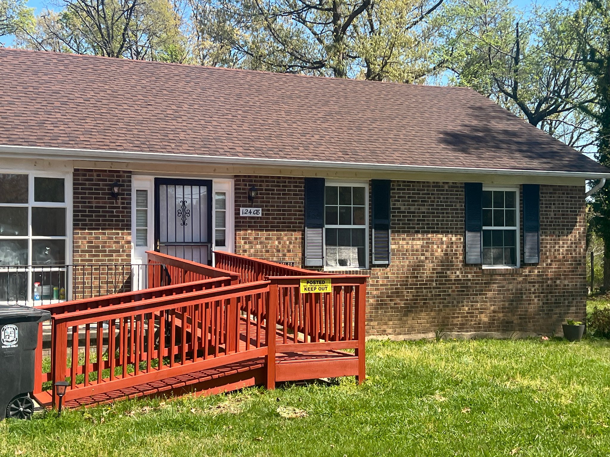 Fort Washington House: 12408 Old Fort Rd