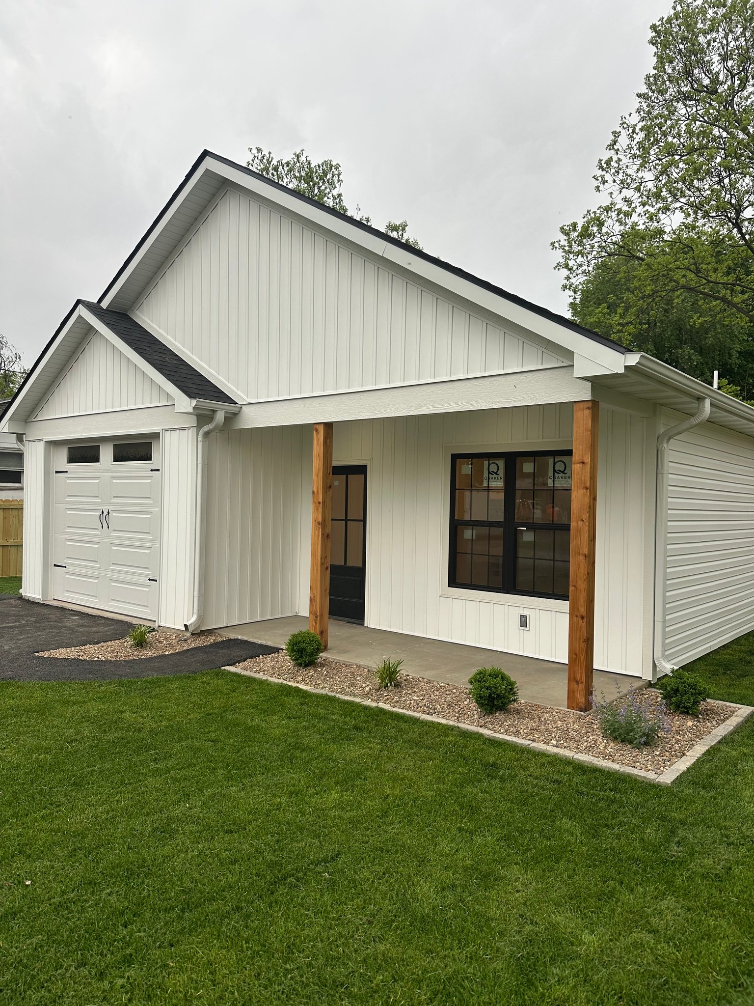 Oran House: 1104 Main St