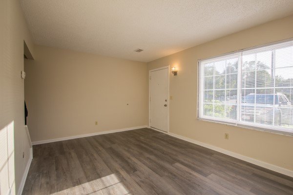 Painesville Condo: 224 Pepper Tree Ln.