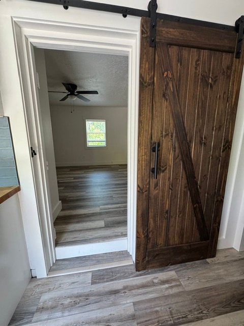 Martin Apartment: 534 Lee Street