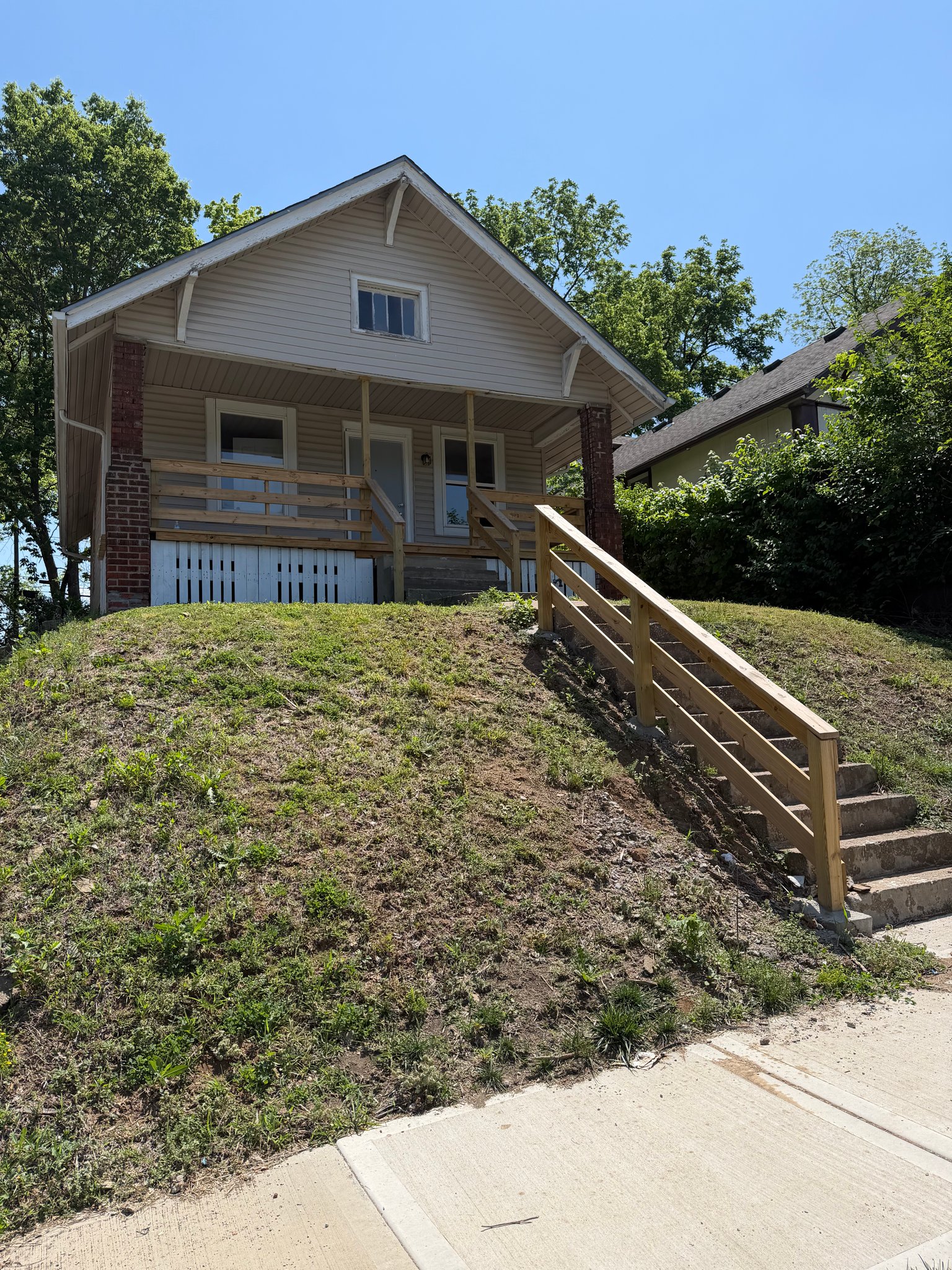 KANSAS CITY House: 4917 S Benton