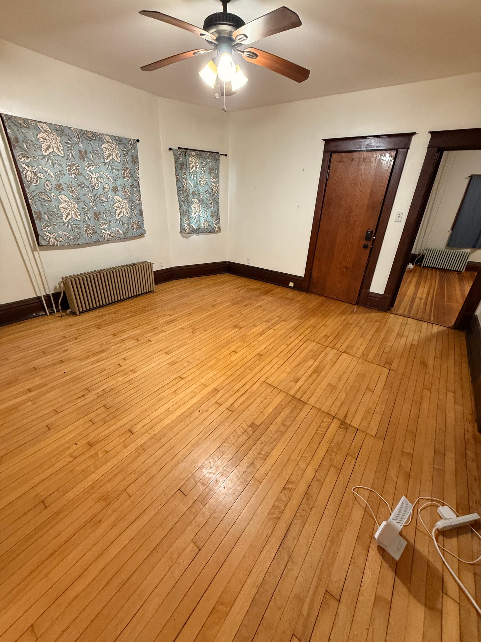 Saint Paul Multiplex: 869 geranium ave e