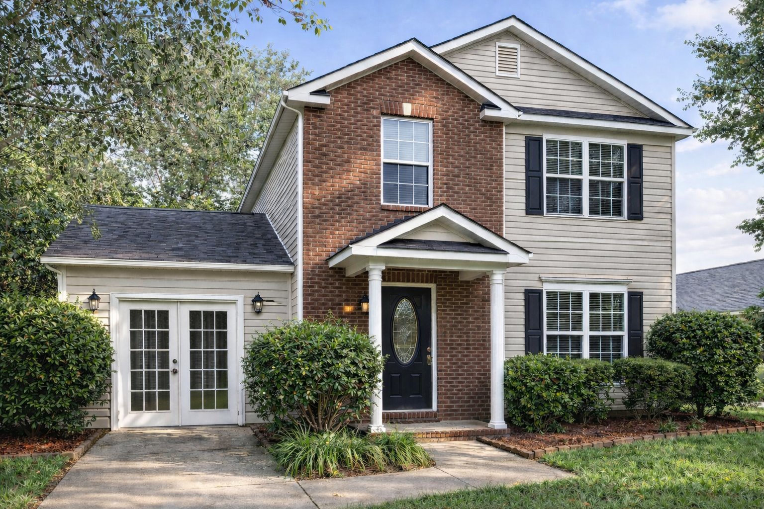 Charlotte House: 10631 Coulport Ln