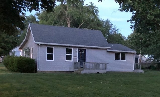Decatur House: 1556 N Taylor Ave