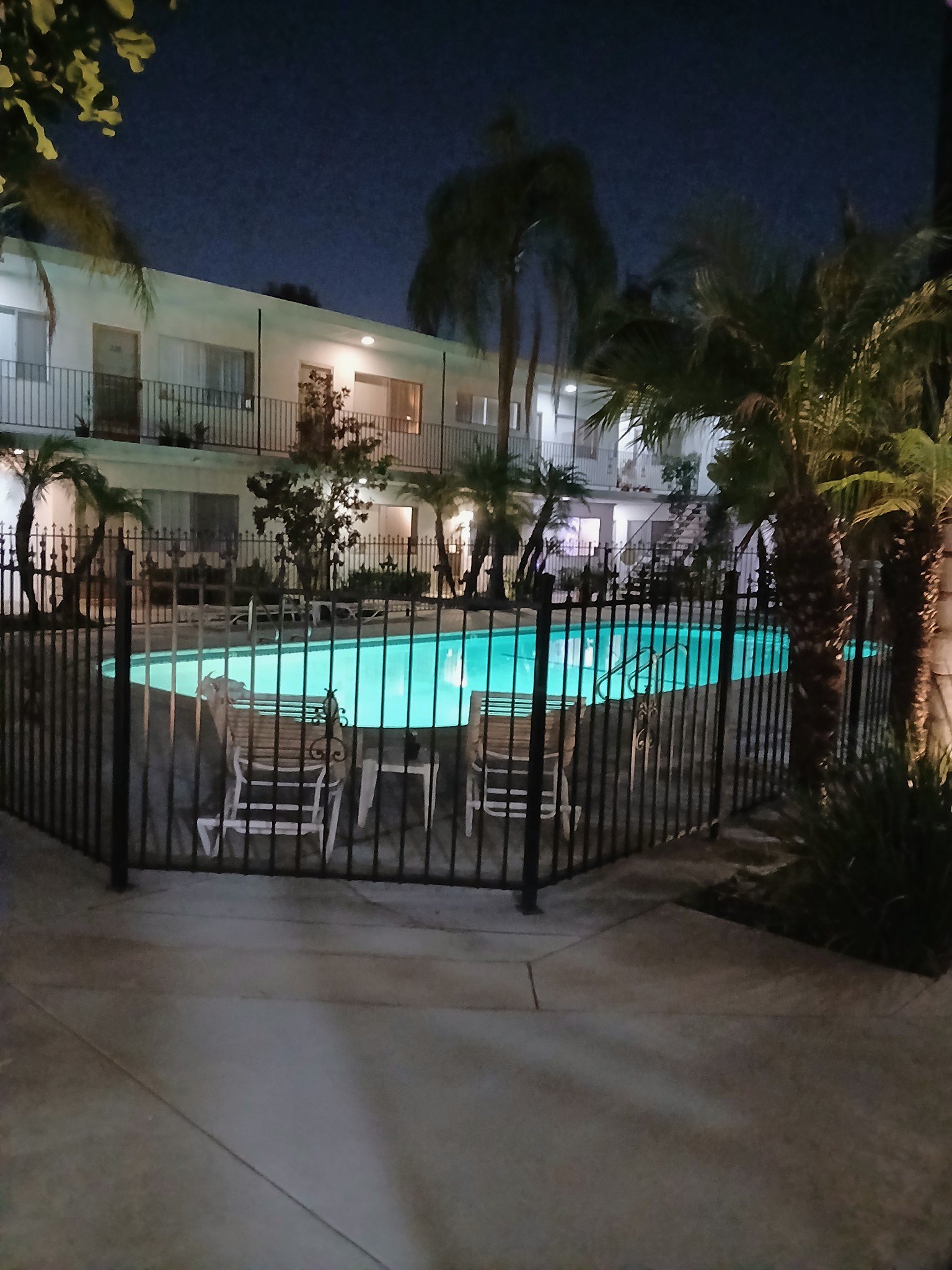 Pasadena Apartment: 820 S. Rosemead Blvd.