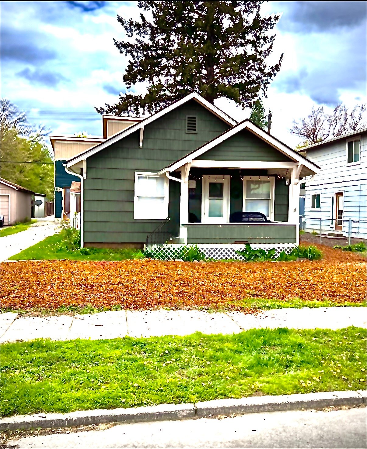 Coeur d Alene House: 1506 E. Front Avenue