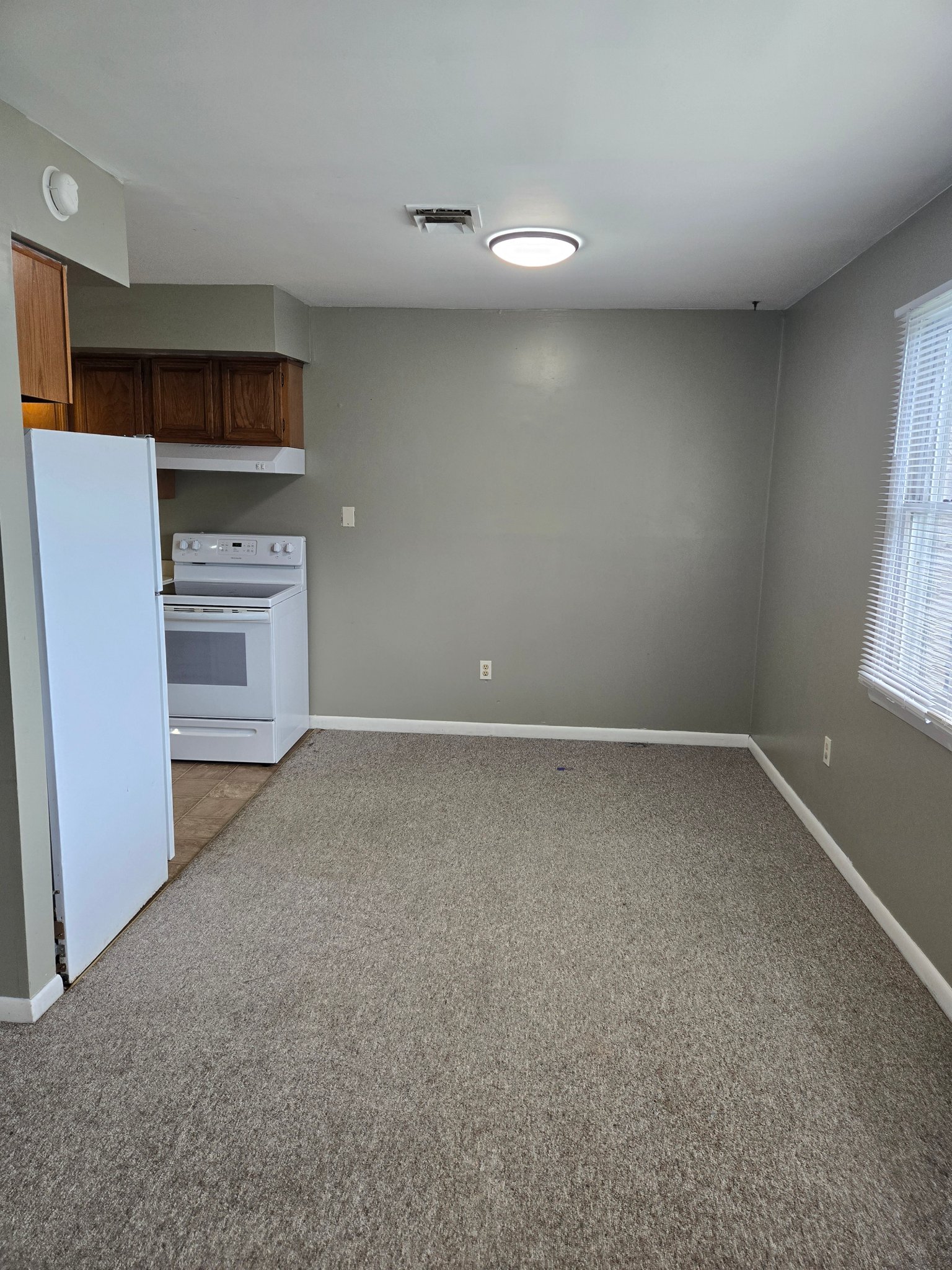 Mechanicsburg Apartment: 100 wyncote ct