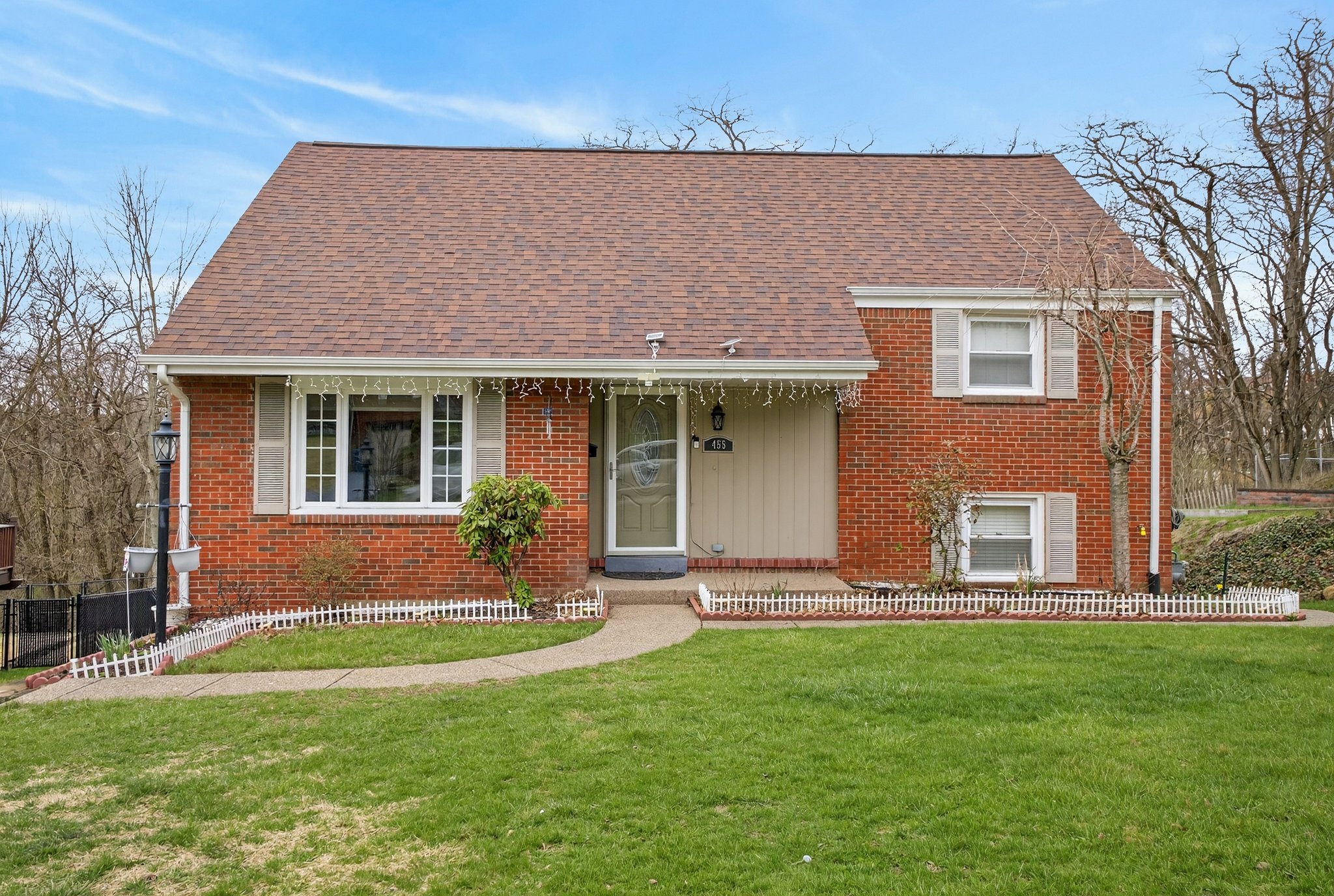 Pittsburgh House: 455 Grace Street