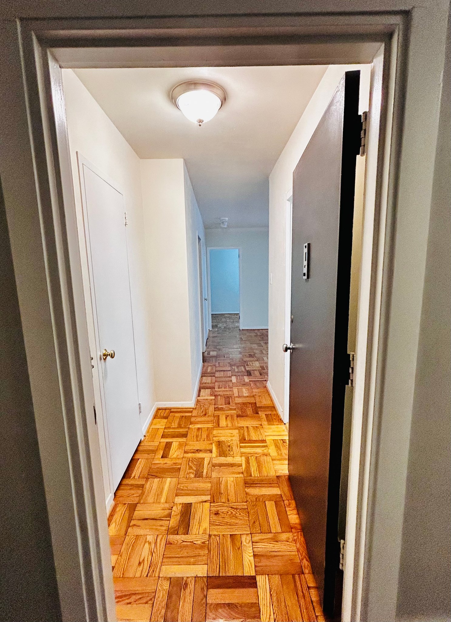 Washington House: 4000 Tunlaw