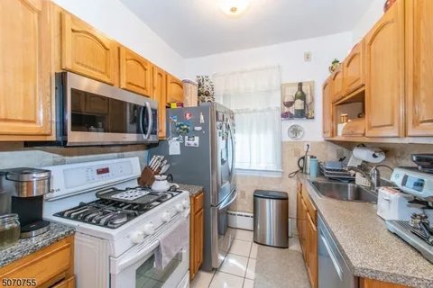 Clifton Multiplex: 112 Orono St