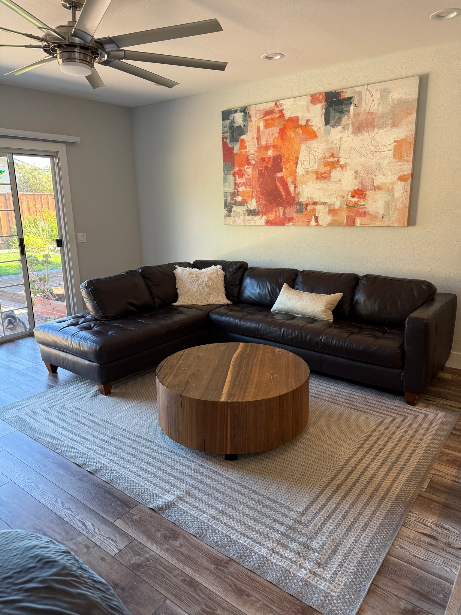 Concord House: 776 Tiffany Pl