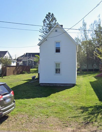 South Range House: 17 5th Street