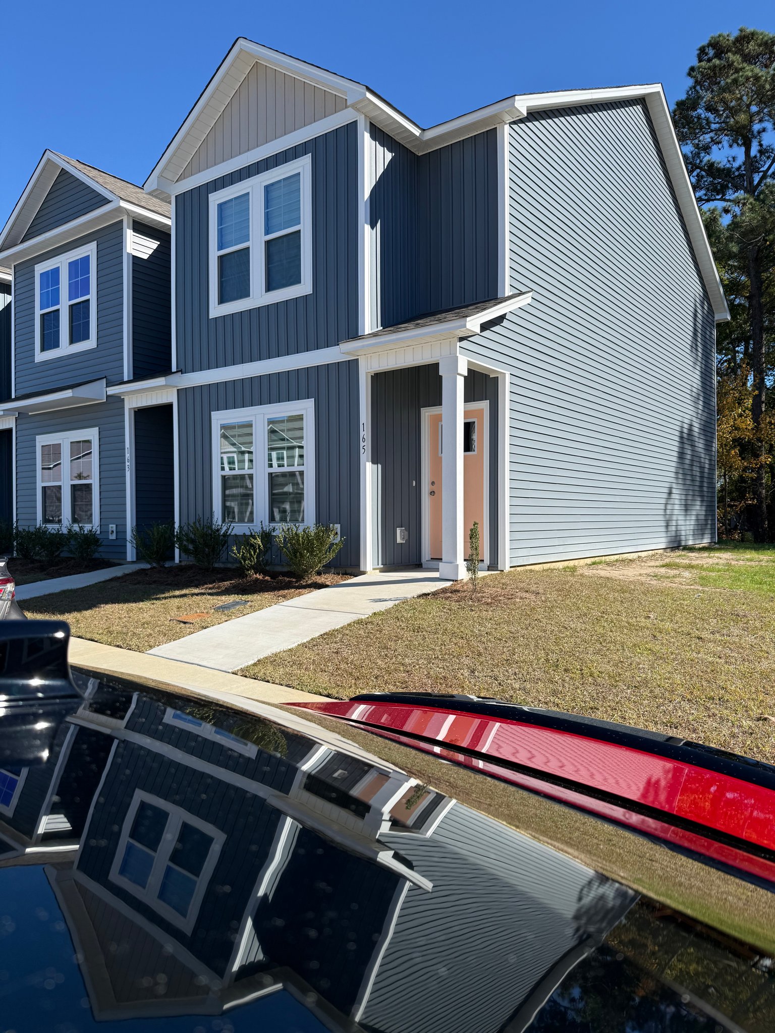 Hubert Townhome: 165 Loren Rd