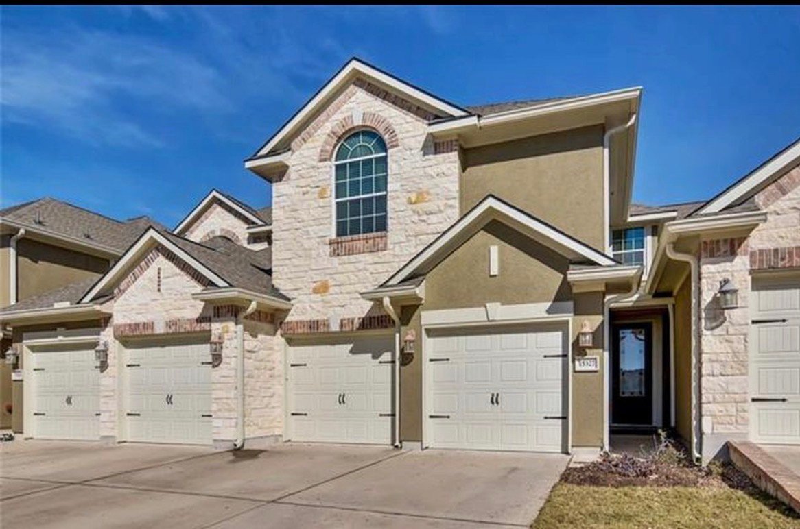 Lakeway Townhome: 15327 Origins Lane