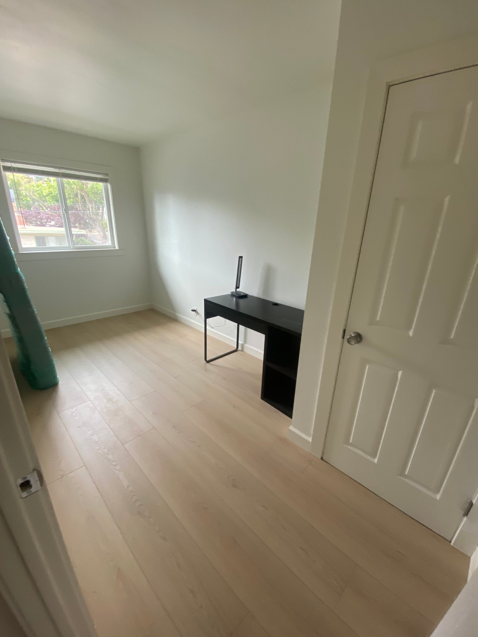 Berkeley Apartment: 2480 Virginia Street Unit 4
