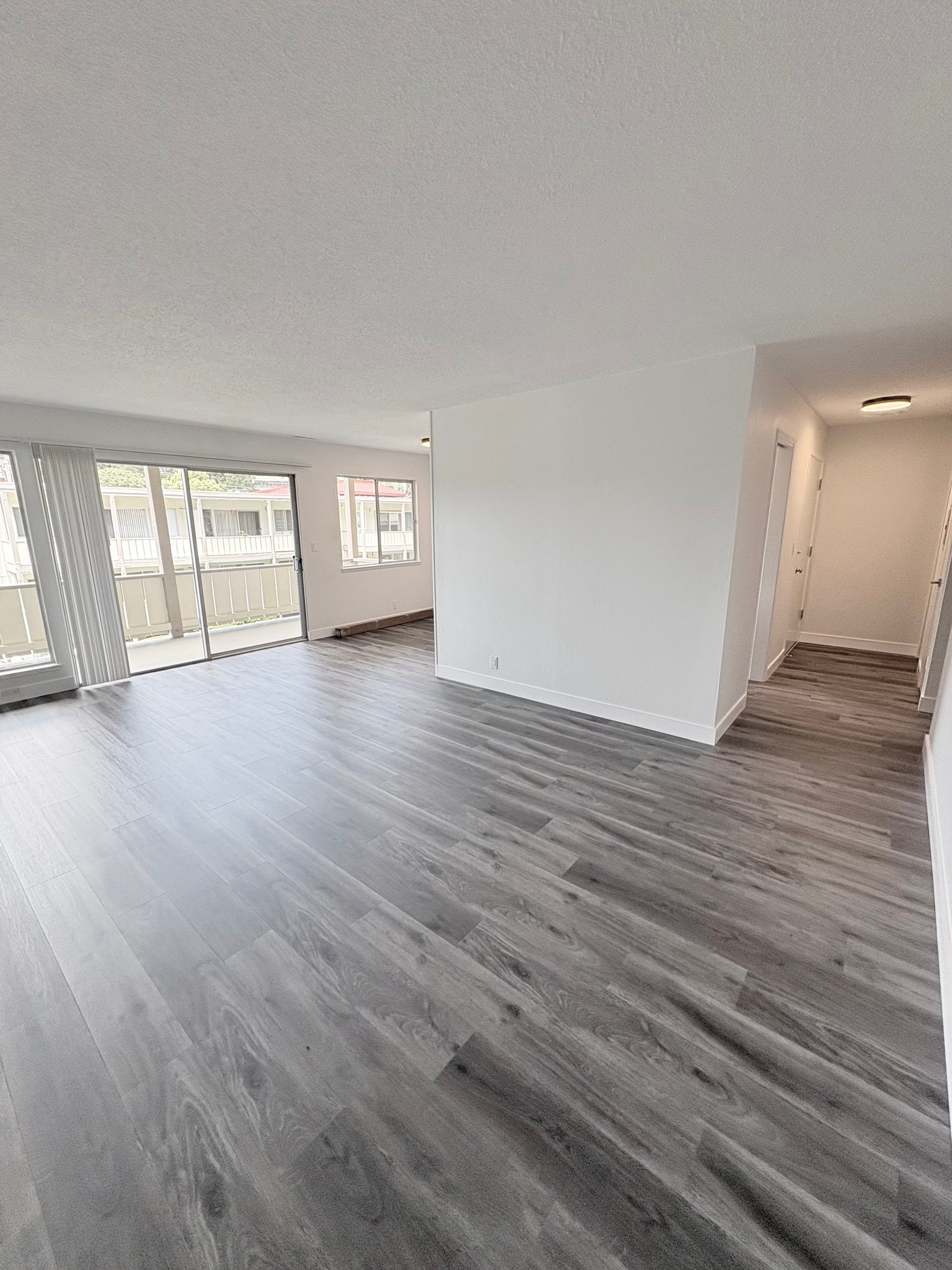 Mill Valley Multiplex: 16 S Knoll Rd