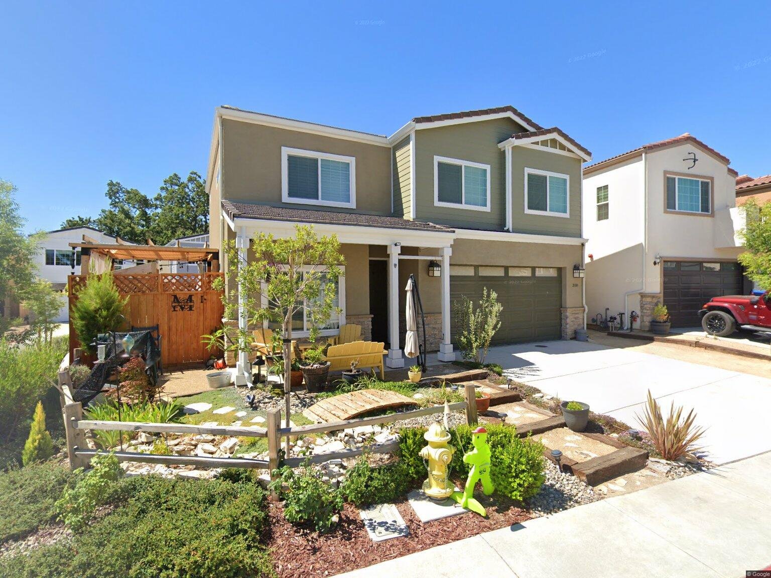 Templeton House: 300 Via Las Casitas