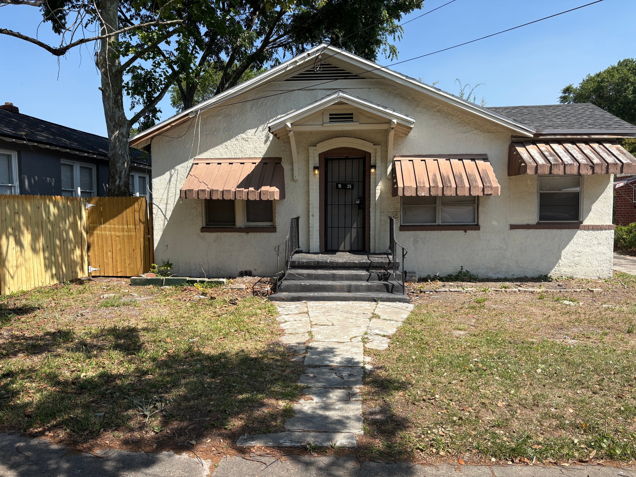 Jacksonville House: 1525 west 15th street