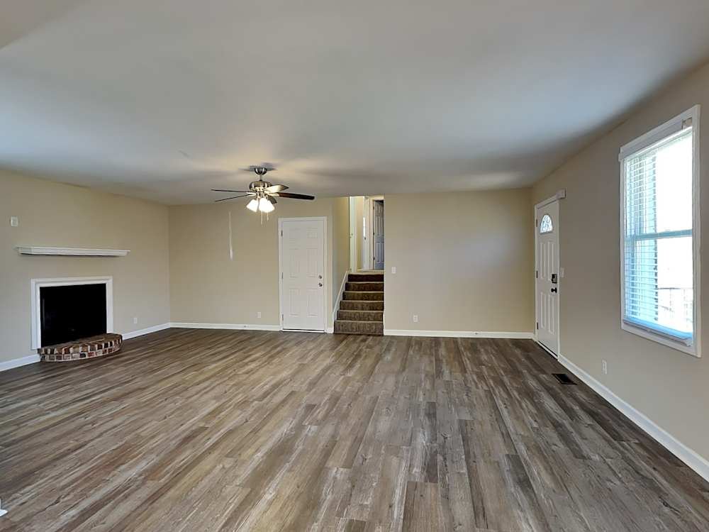 Nashville House: 3837 Buena Vista Pike