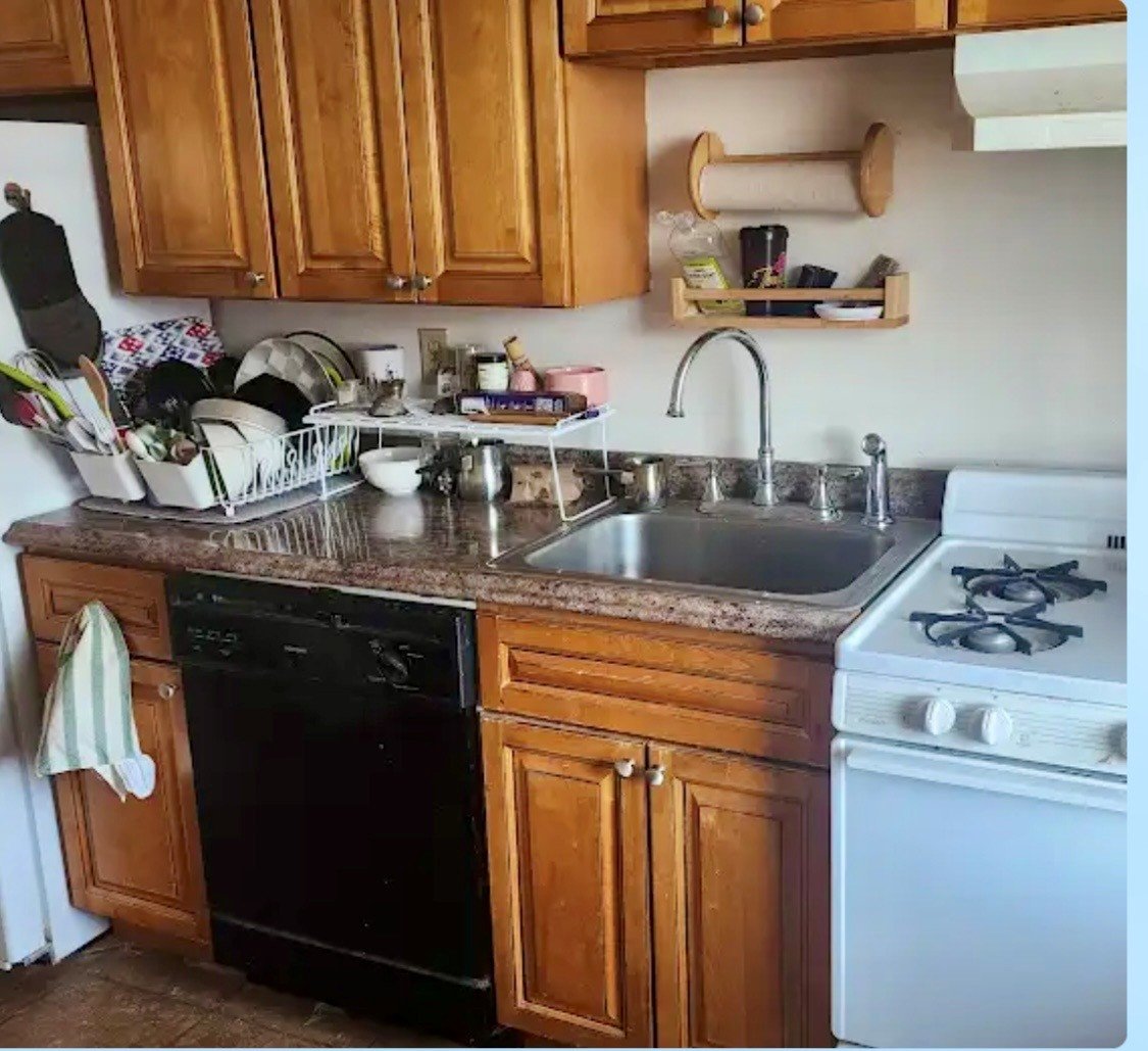 Providence Apartment: 381 Ives Street