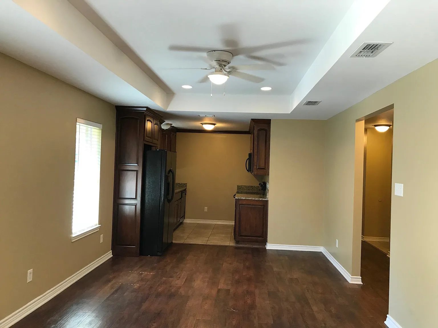 Gilmer Multiplex: 608 Trinity