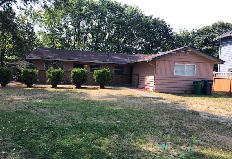 Seattle House: 12426 56th PL S.