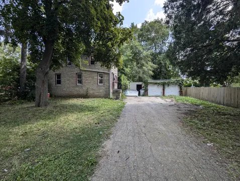 milwaukee House: 5102 n 51st