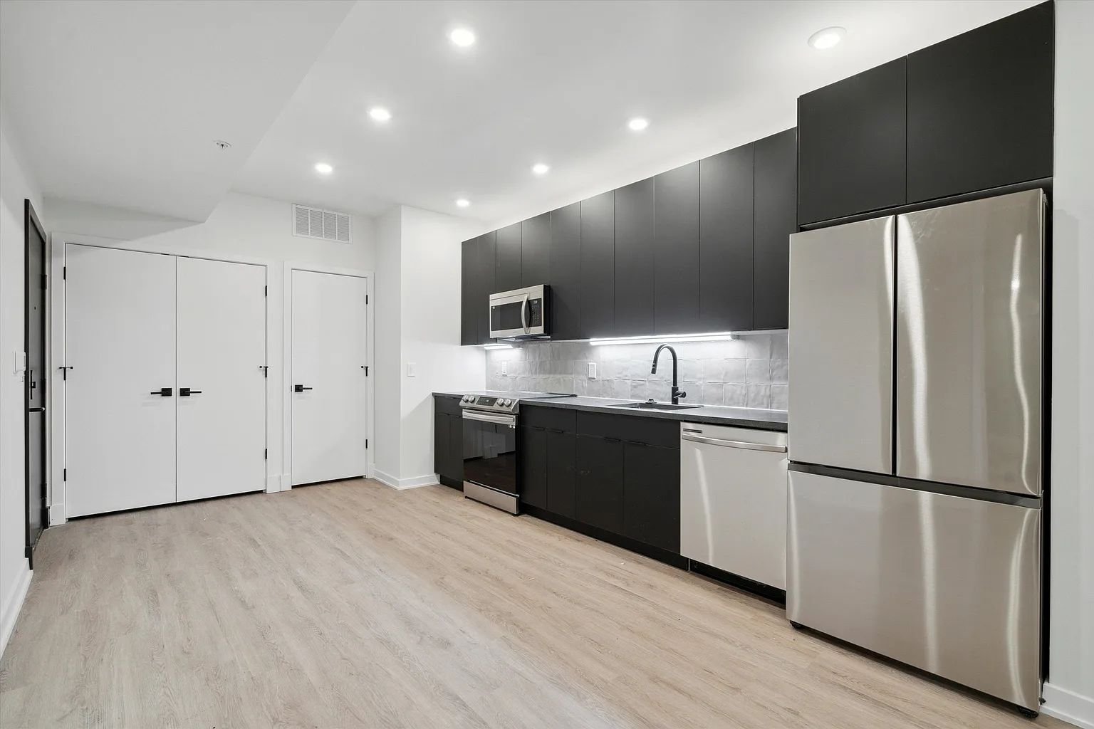 Philadelphia Condo: 500 N 13th St
