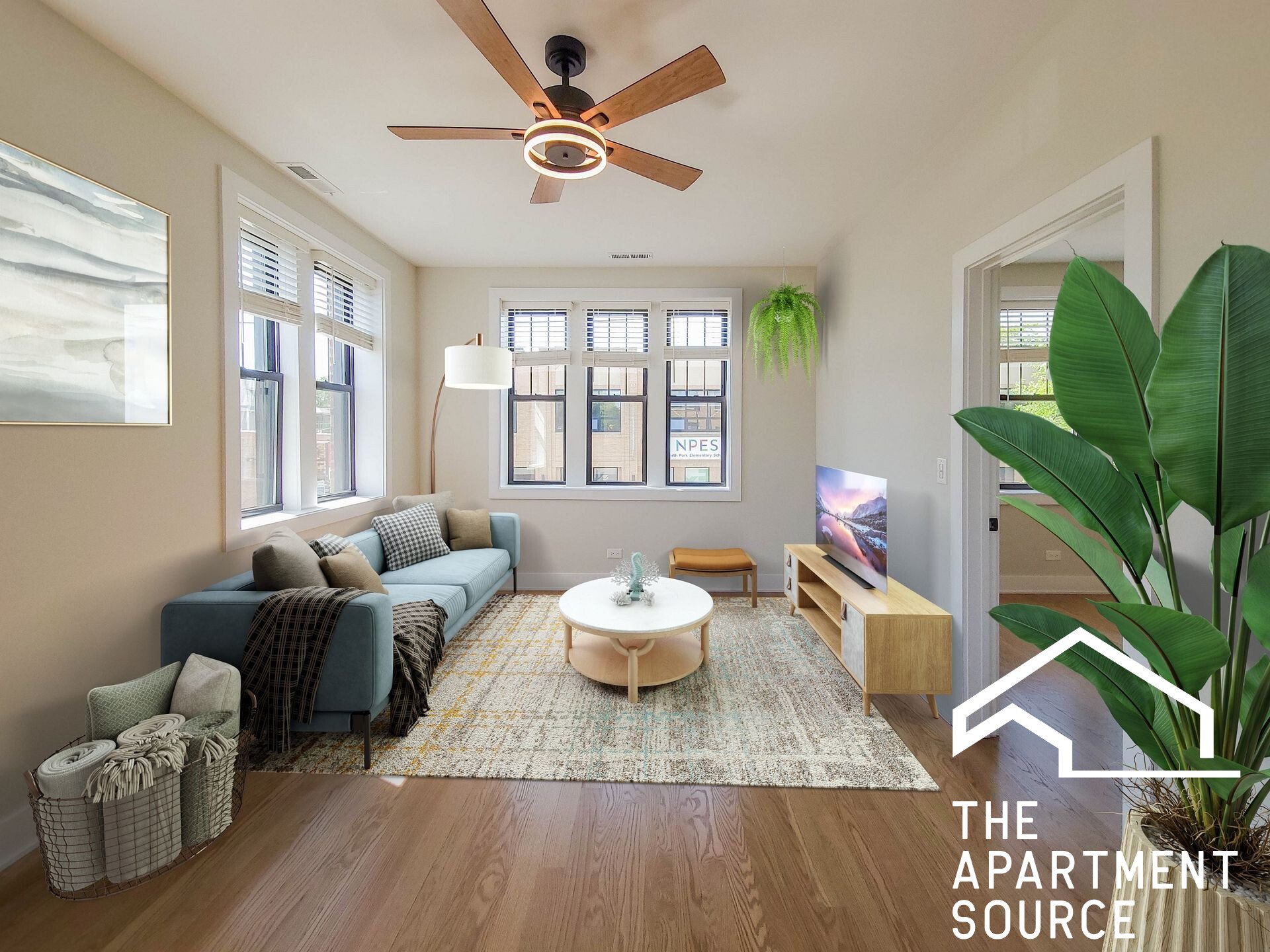 Chicago Apartment: 2020 West Montrose Ave