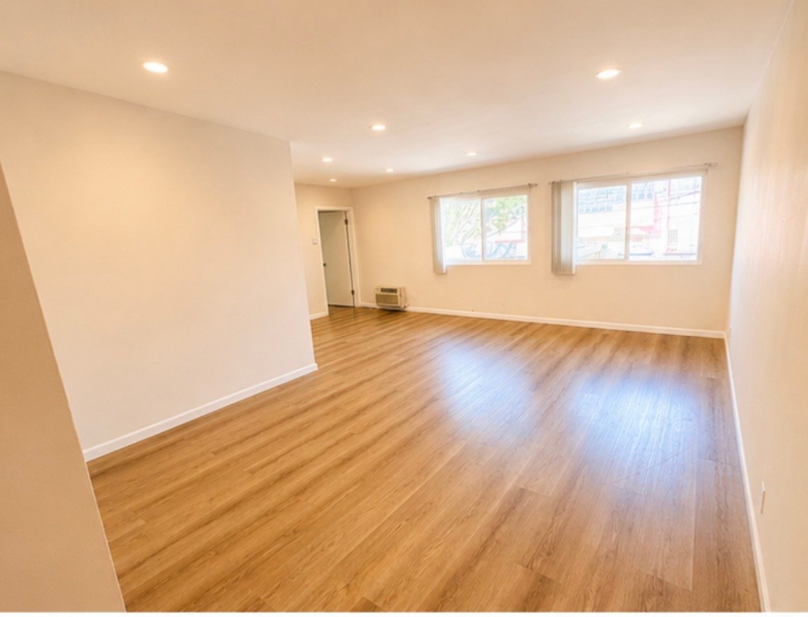 Glendale Apartment: 711 N Jackson St