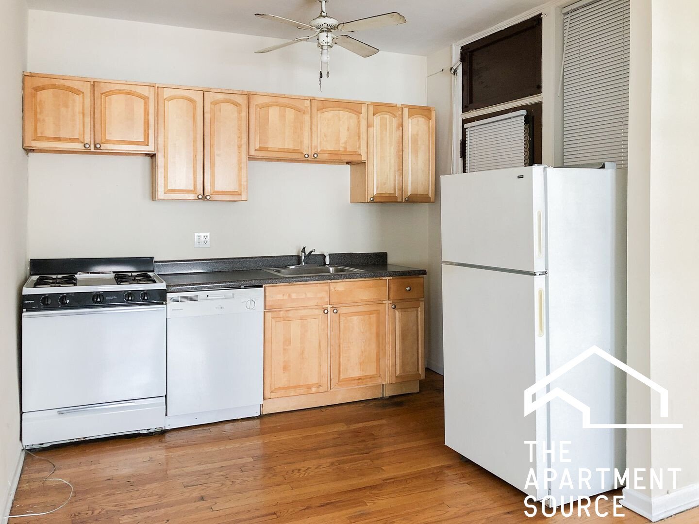 Chicago Apartment: 2002 West Foster Ave.