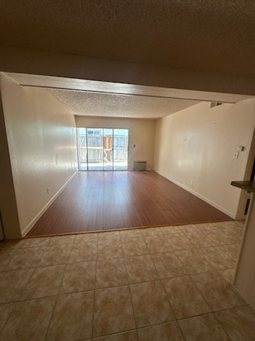 Tarzana Condo: 18620 Hatteras St