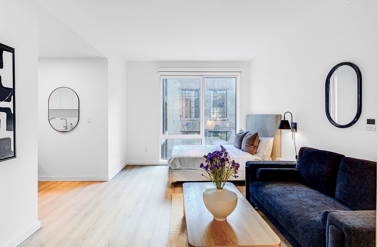 Brooklyn Apartment: 2840 Atlantic Avenue