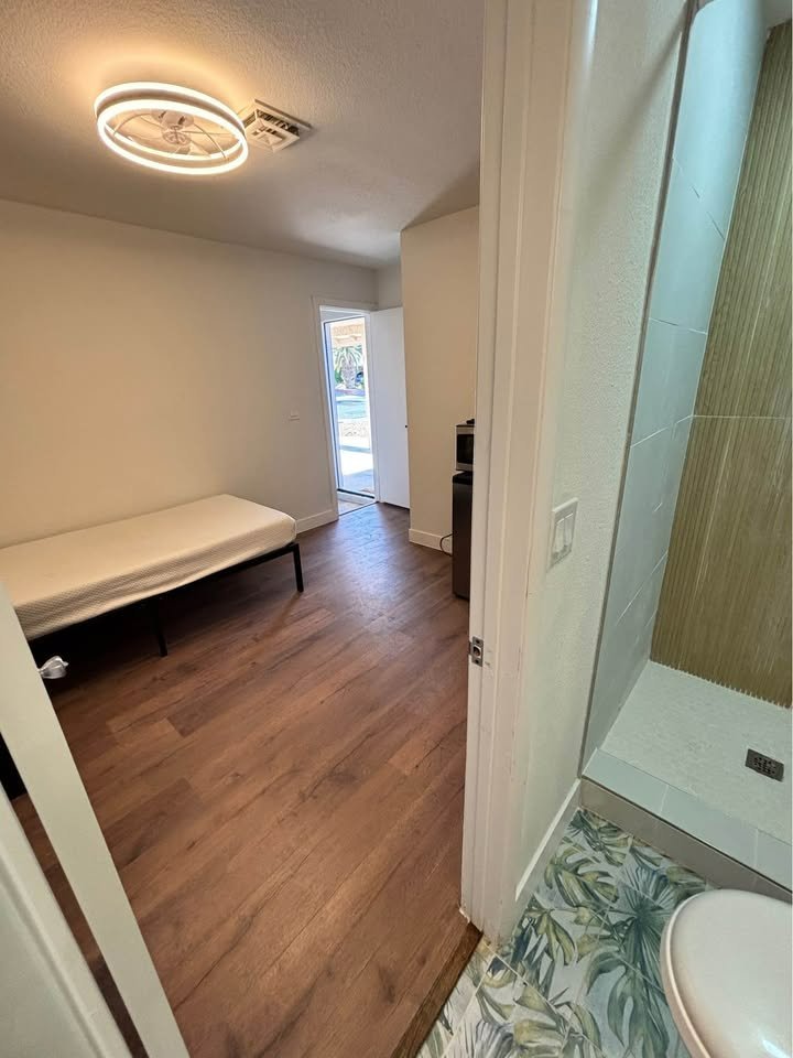 Las Vegas Townhome: 4408 Pineaire St