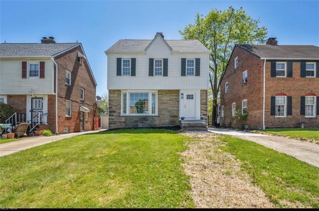 University Heights House: 3630 Raymont Blvd