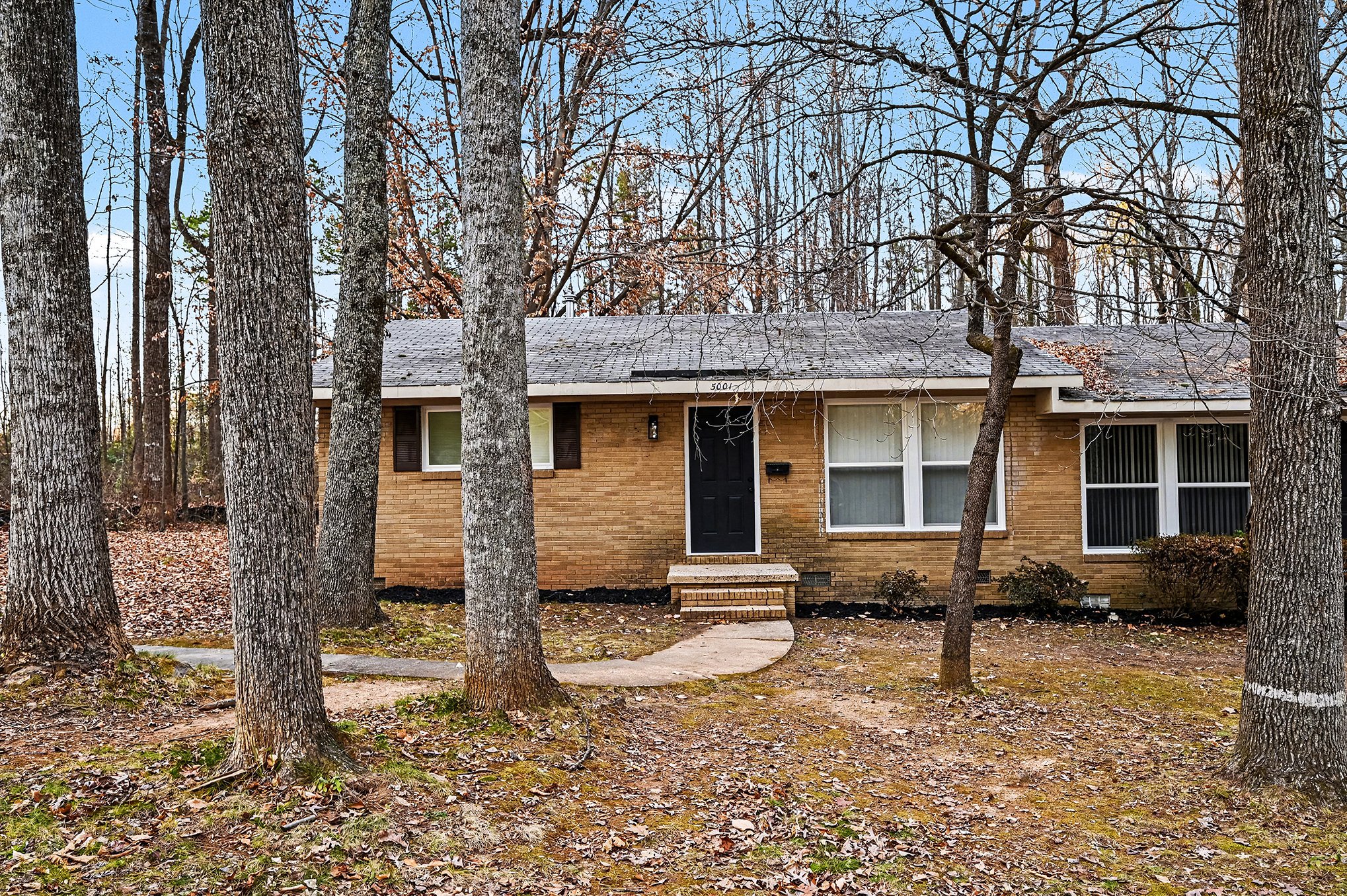 Charlotte Condo: 5001 Lakecrest Dr